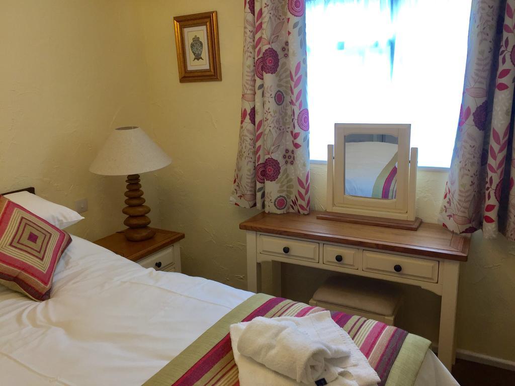 The Talbot Hotel Cleobury Mortimer Eksteriør billede