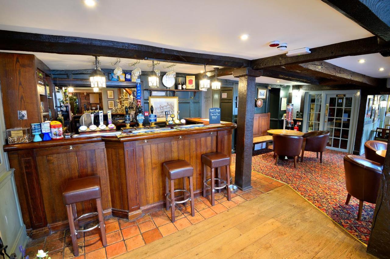 The Talbot Hotel Cleobury Mortimer Eksteriør billede