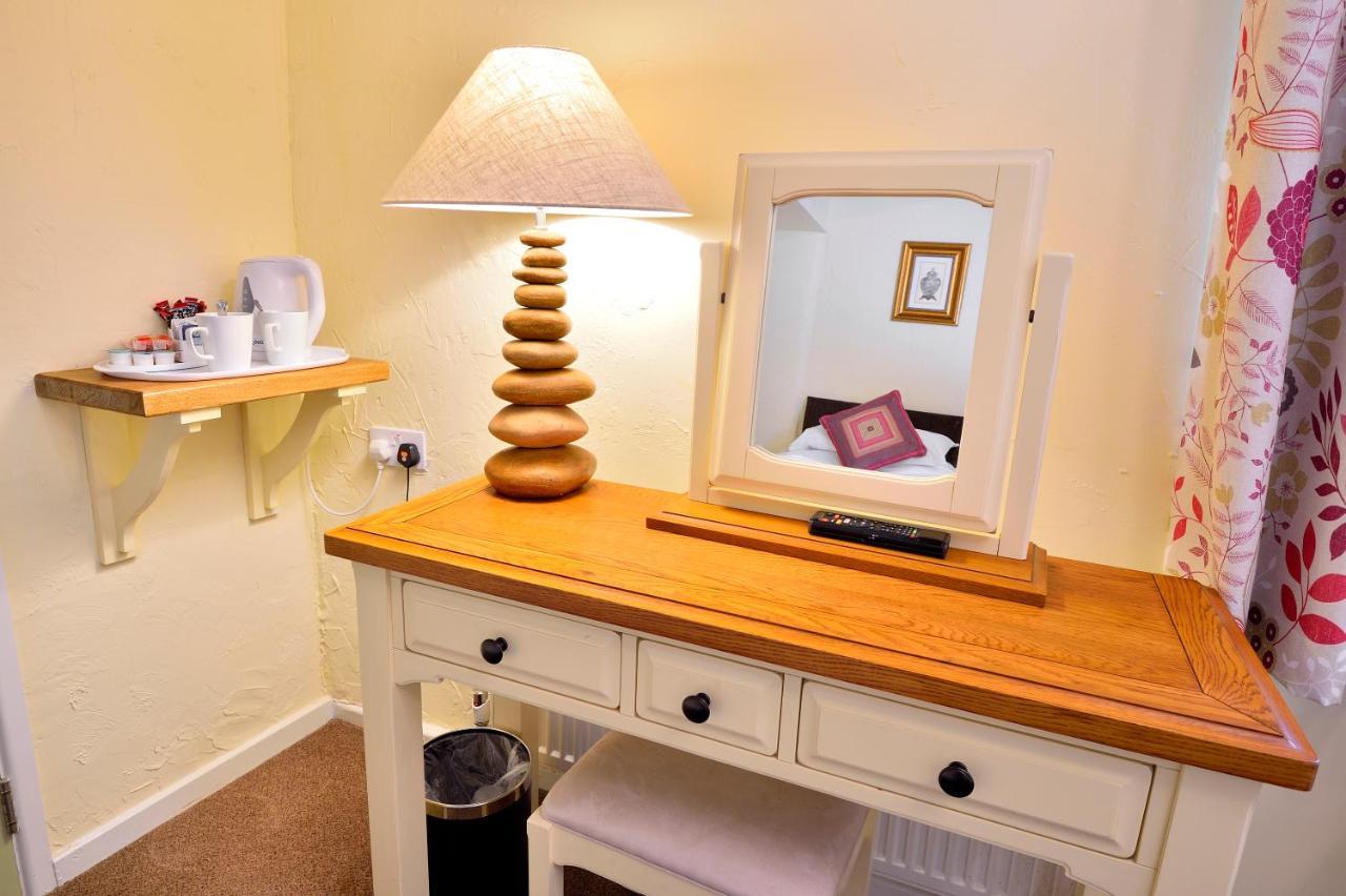 The Talbot Hotel Cleobury Mortimer Eksteriør billede